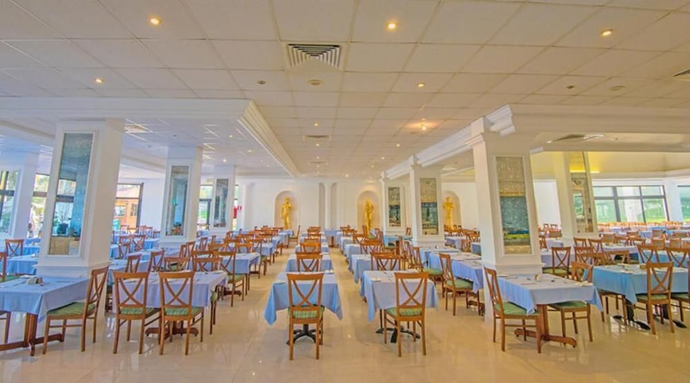 Tsokkos Gardens Hotel — Restaurant & bars in Protaras, Famagusta Region