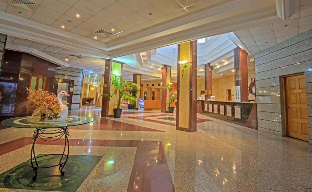 Tsokkos Gardens Hotel — Hotel building in Protaras, Famagusta Region