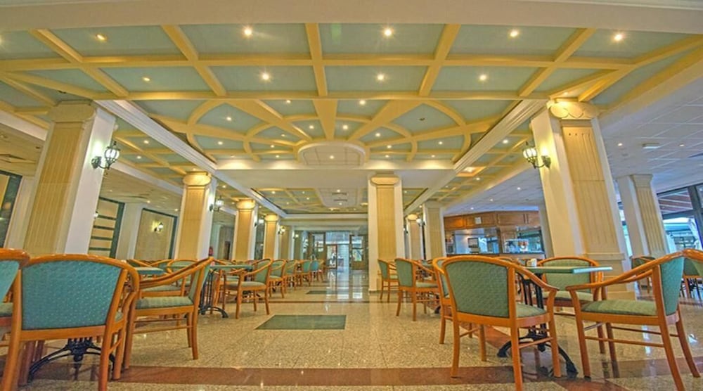 Tsokkos Gardens Hotel — Restaurant & bars in Protaras, Famagusta Region