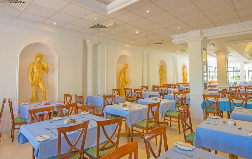 Tsokkos Gardens Hotel — Restaurant & bars in Protaras, Famagusta Region