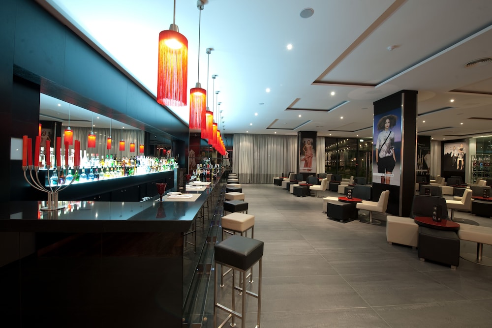 Vila Gale Lagos Resort Hotel — Restaurant & bars in Lagos, Faro