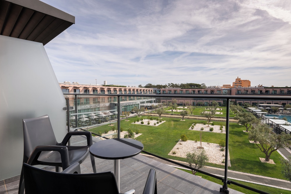 Vila Gale Lagos Resort Hotel — Hotel building in Lagos, Faro