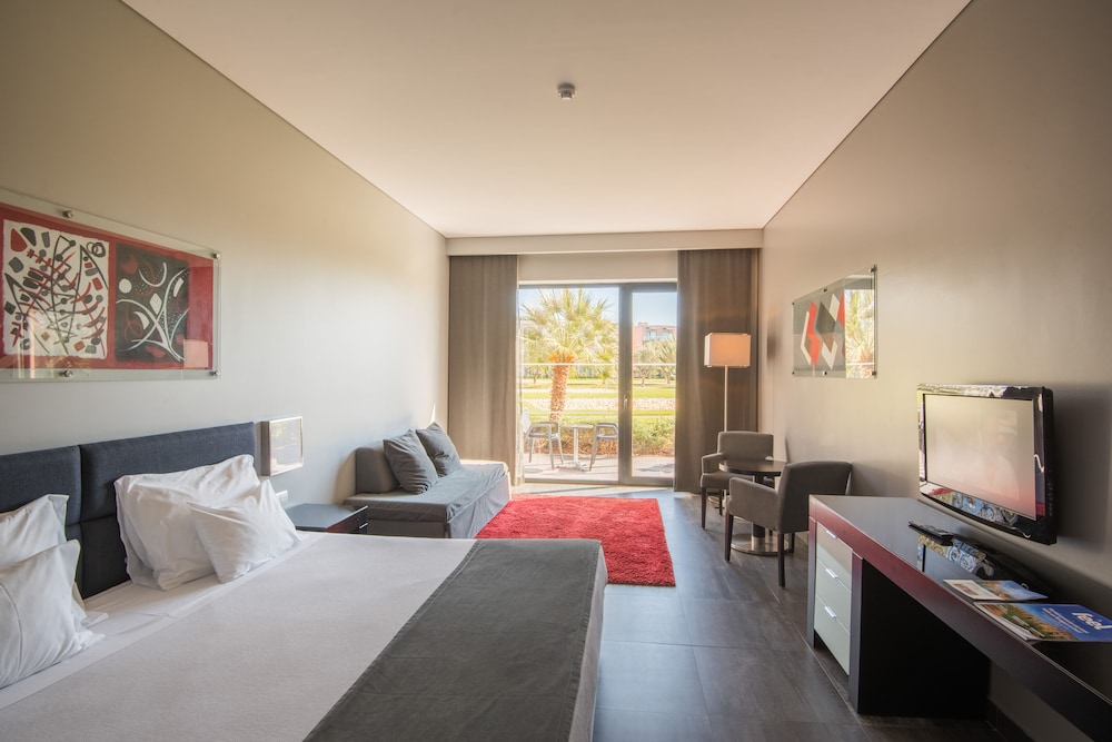 Vila Gale Lagos Resort Hotel — Hotel rooms in Lagos, Faro