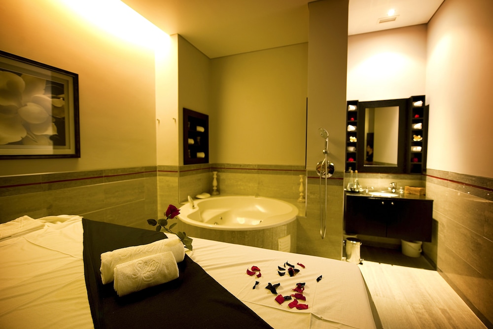 Vila Gale Lagos Resort Hotel — Hotel rooms in Lagos, Faro