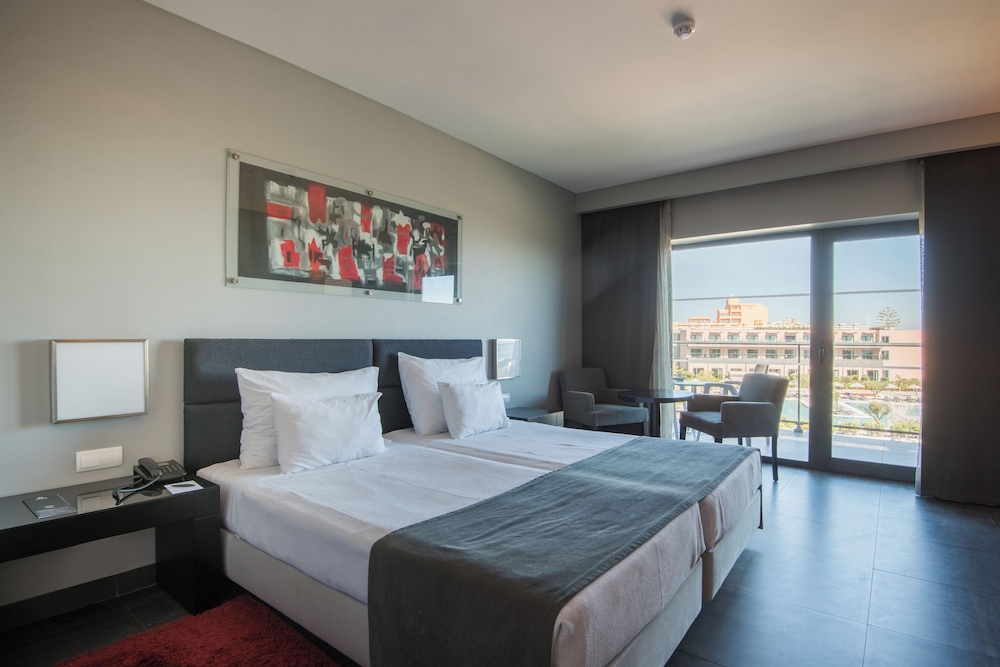 Vila Gale Lagos Resort Hotel — Hotel rooms in Lagos, Faro