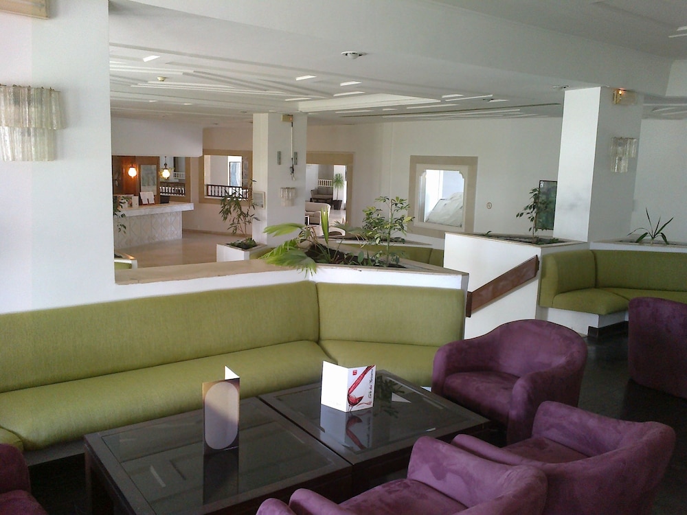 Yadis Hammamet Club — Hotel building in Hammamet, Nabeul