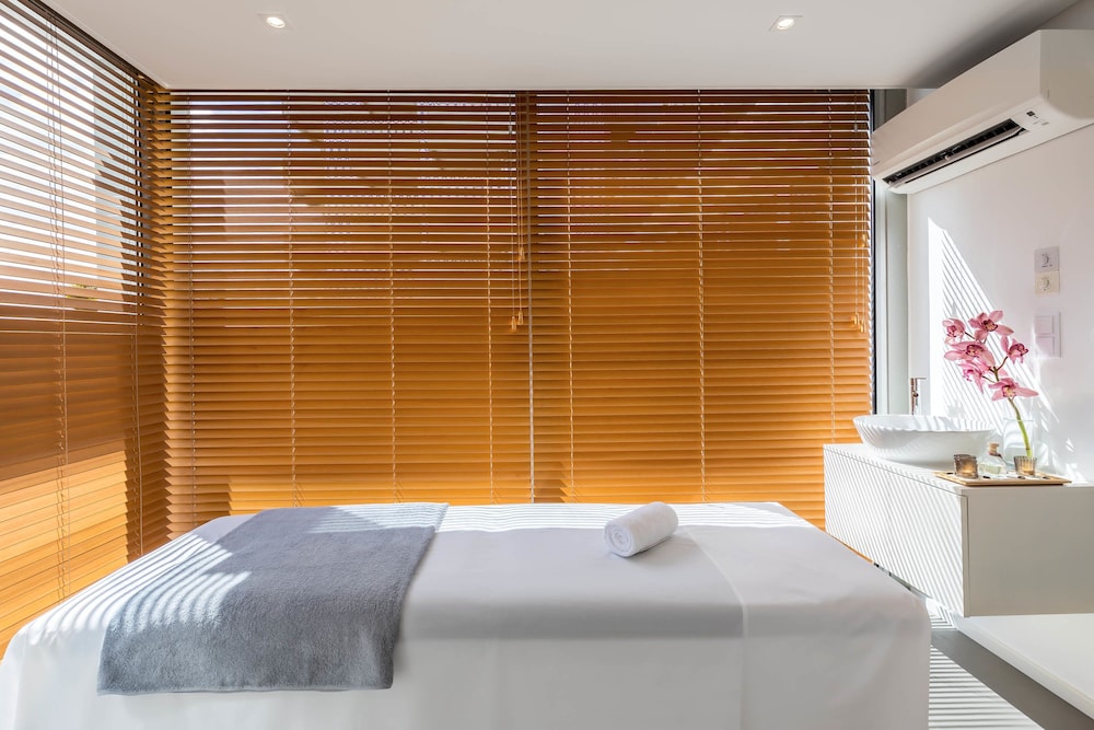 Allegro Madeira - Adults Only - Member of Barceló Hotel Group — Hotel rooms in Funchal, Madeira