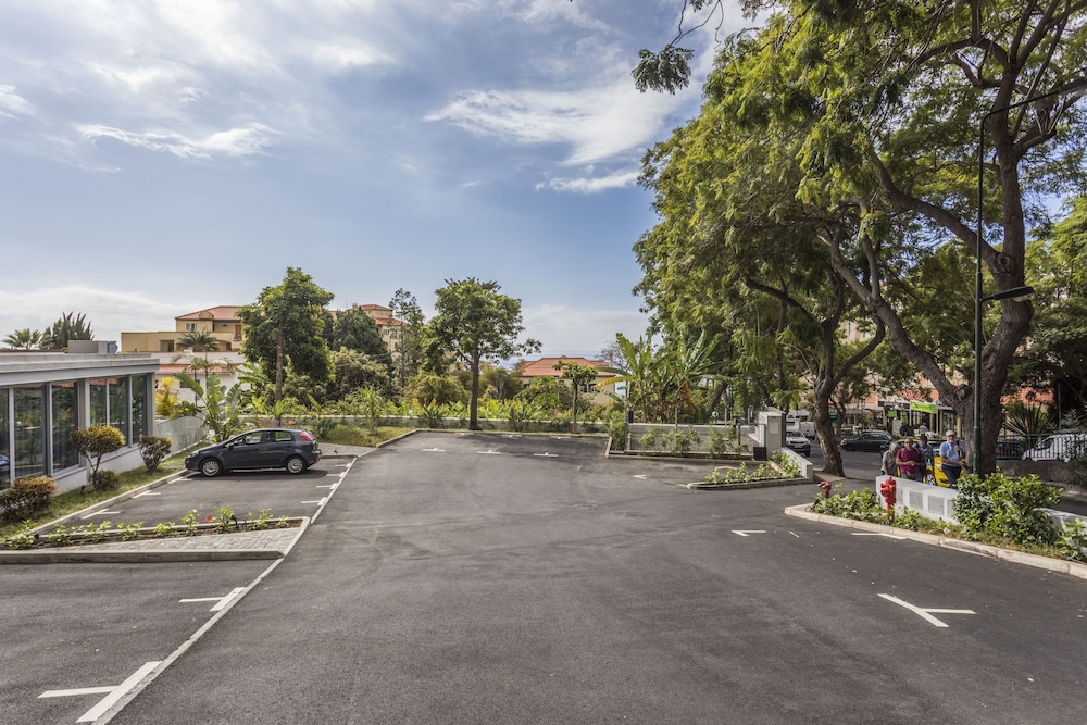 Allegro Madeira - Adults Only - Member of Barceló Hotel Group — Attractions in the area in Funchal, Madeira
