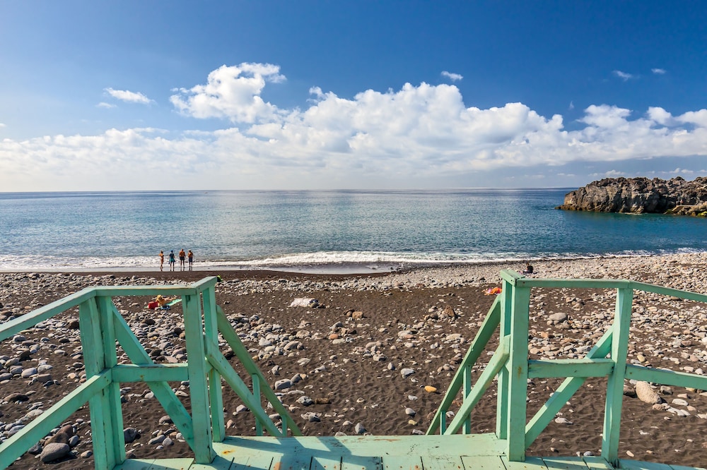 Allegro Madeira - Adults Only - Member of Barceló Hotel Group — Beach in Funchal, Madeira