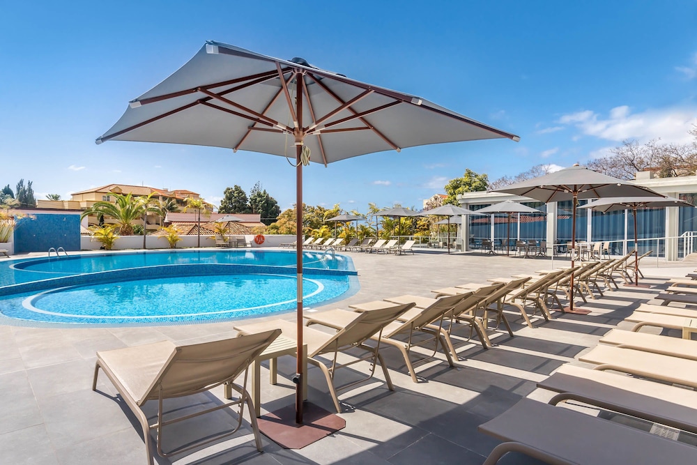 Allegro Madeira - Adults Only - Member of Barceló Hotel Group — Swimming pool in Funchal, Madeira