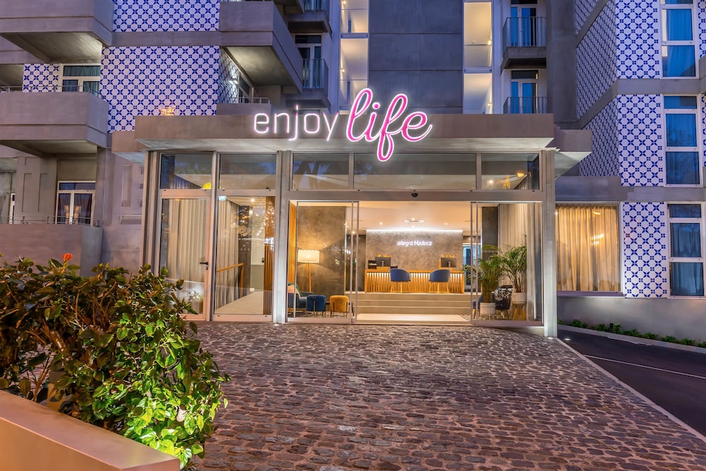 Allegro Madeira - Adults Only - Member of Barceló Hotel Group — Hotel building in Funchal, Madeira