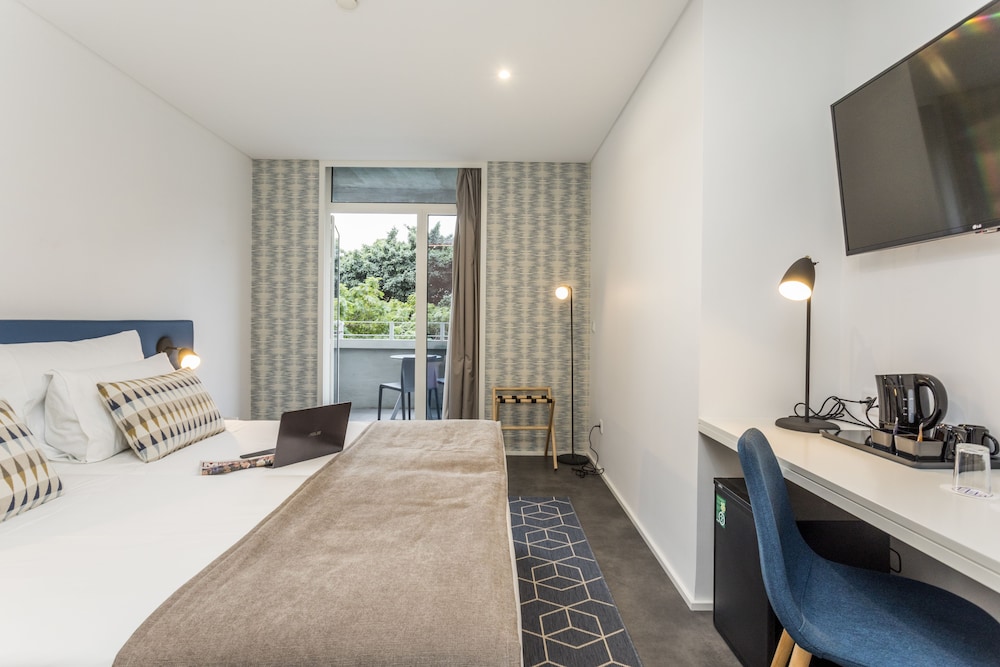 Allegro Madeira - Adults Only - Member of Barceló Hotel Group — Hotel rooms in Funchal, Madeira