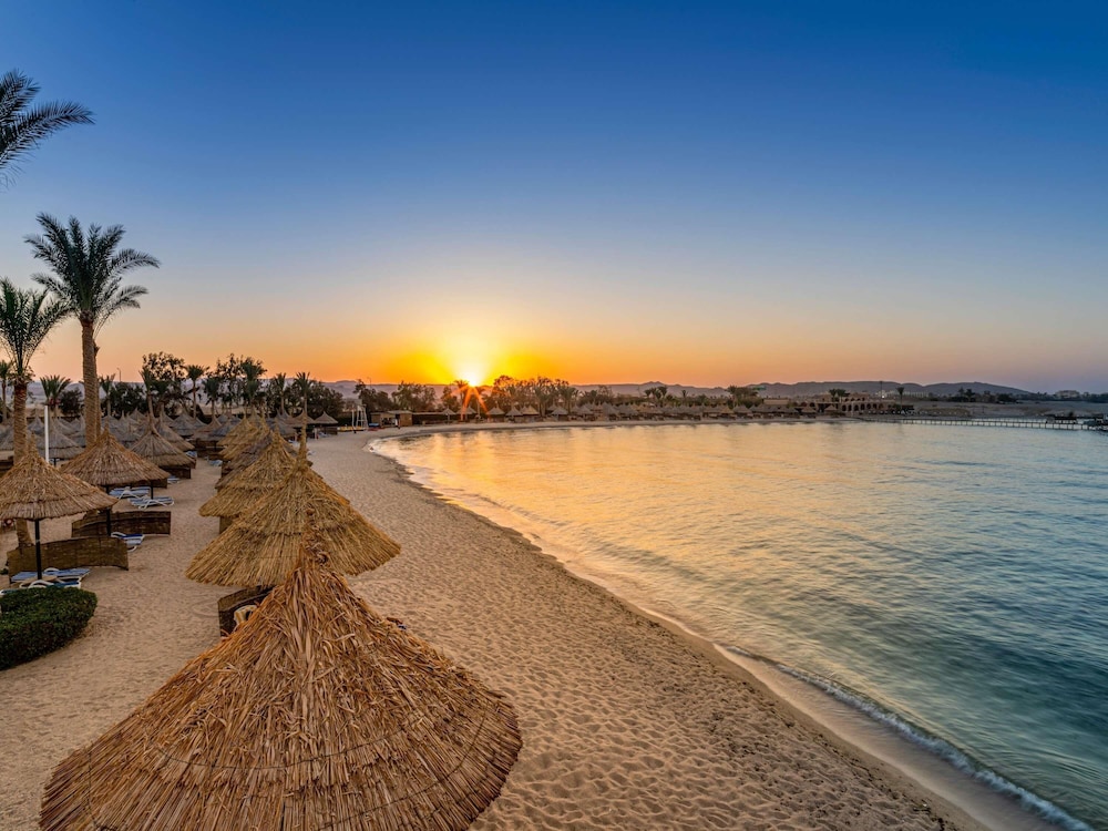 Mövenpick Resort El Quseir — Beach in El Quseir, Red Sea