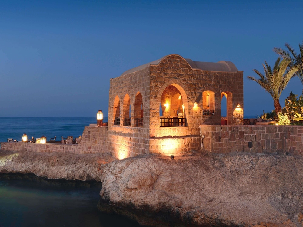 Mövenpick Resort El Quseir — Restaurant & bars in El Quseir, Red Sea