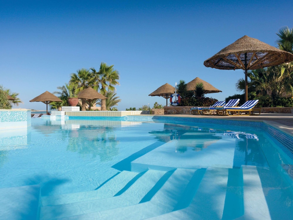 Mövenpick Resort El Quseir — Swimming pool in El Quseir, Red Sea