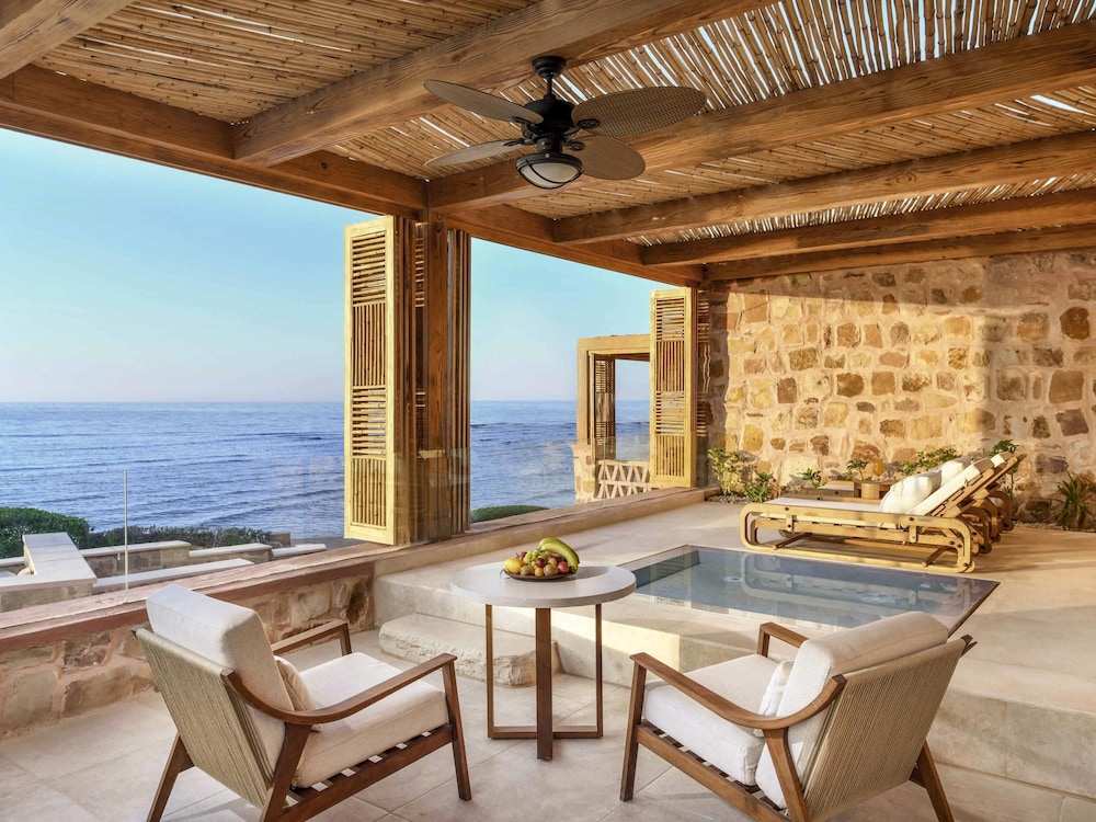 Mövenpick Resort El Quseir — Hotel rooms in El Quseir, Red Sea