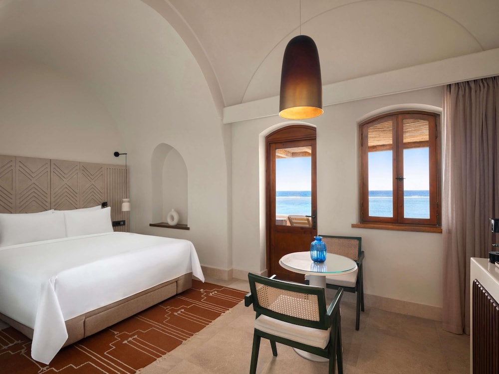 Mövenpick Resort El Quseir — Hotel rooms in El Quseir, Red Sea