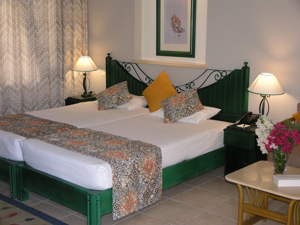 Swiss Inn Resort Dahab — Hotel rooms in Dahab, Red Sea
