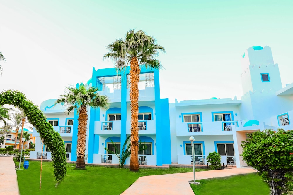Mirage Bay Resort & Aqua Park — Rooms in Hurghada, Red Sea