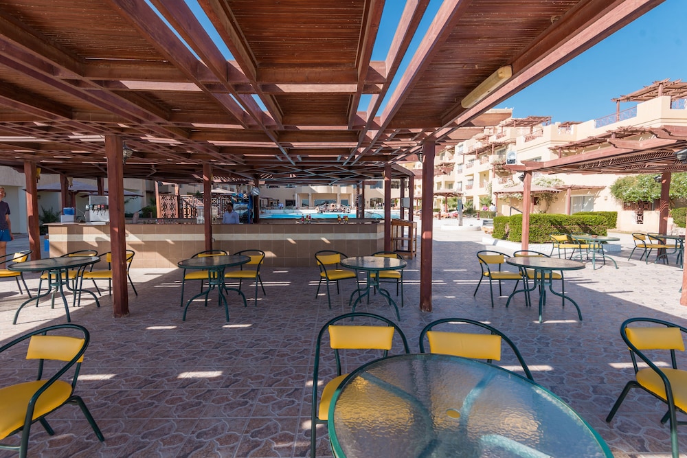 Imperial Shams Abu Soma - All inclusive — Restaurant & bars in Safaga, Red Sea