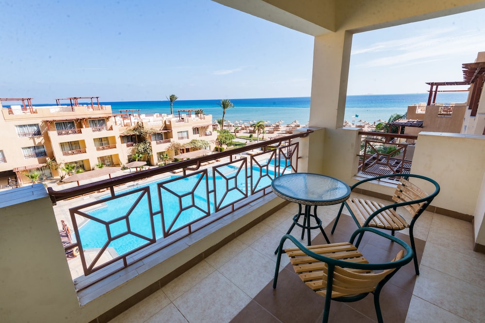 Imperial Shams Abu Soma - All inclusive — Hotel building in Safaga, Red Sea