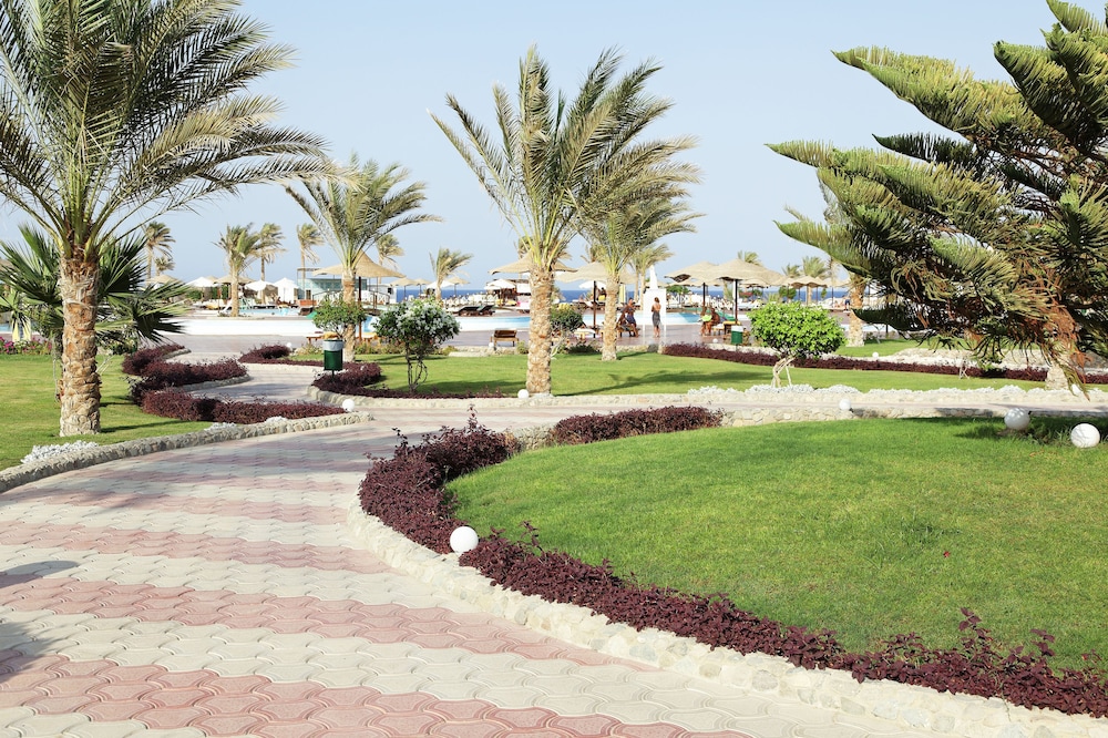 Three Corners Sea Beach Resort — Swimming pool in El Quseir, Red Sea