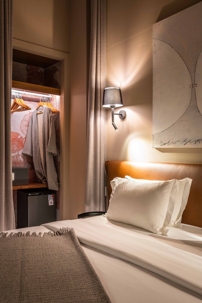 Aqua Pedra dos Bicos Design Beach Hotel - Adults Friendly — Hotel rooms in Albufeira, Faro