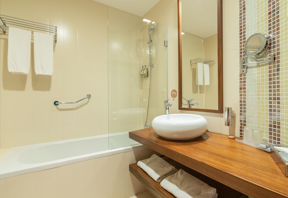 Aqua Pedra dos Bicos Design Beach Hotel - Adults Friendly — Hotel rooms in Albufeira, Faro