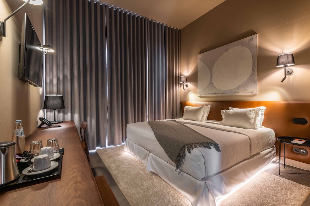Aqua Pedra dos Bicos Design Beach Hotel - Adults Friendly — Hotel rooms in Albufeira, Faro