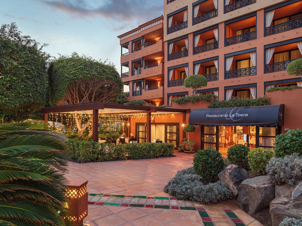 H10 Costa Adeje Palace — Hotel building in Costa Adeje, Canary Islands