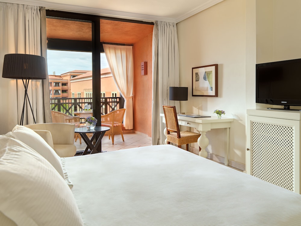 H10 Costa Adeje Palace — Hotel rooms in Costa Adeje, Canary Islands