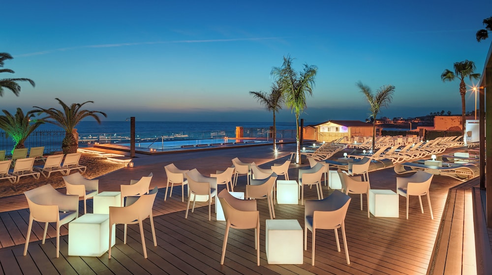 H10 Costa Adeje Palace — Restaurant & bars in Costa Adeje, Canary Islands