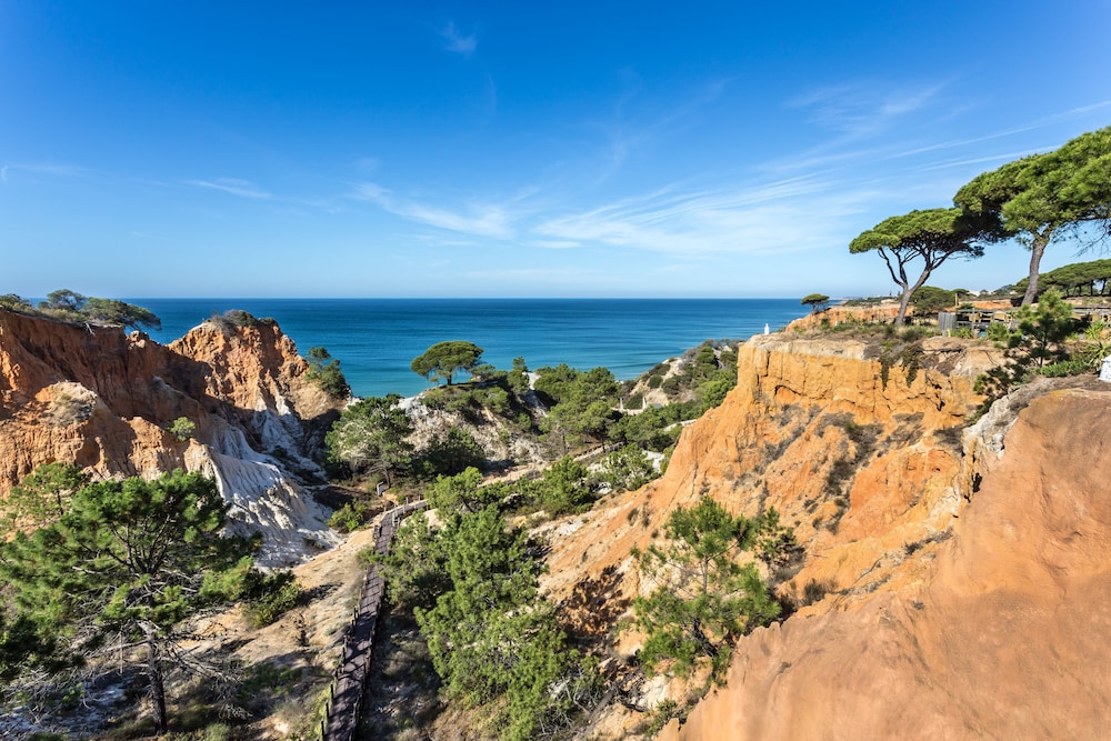 Pine Cliffs Hotel, a Luxury Collection Resort, Algarve — Attractions in the area in Albufeira, Faro