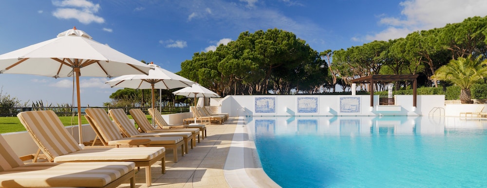 Pine Cliffs Hotel, a Luxury Collection Resort, Algarve — Swimming pool in Albufeira, Faro