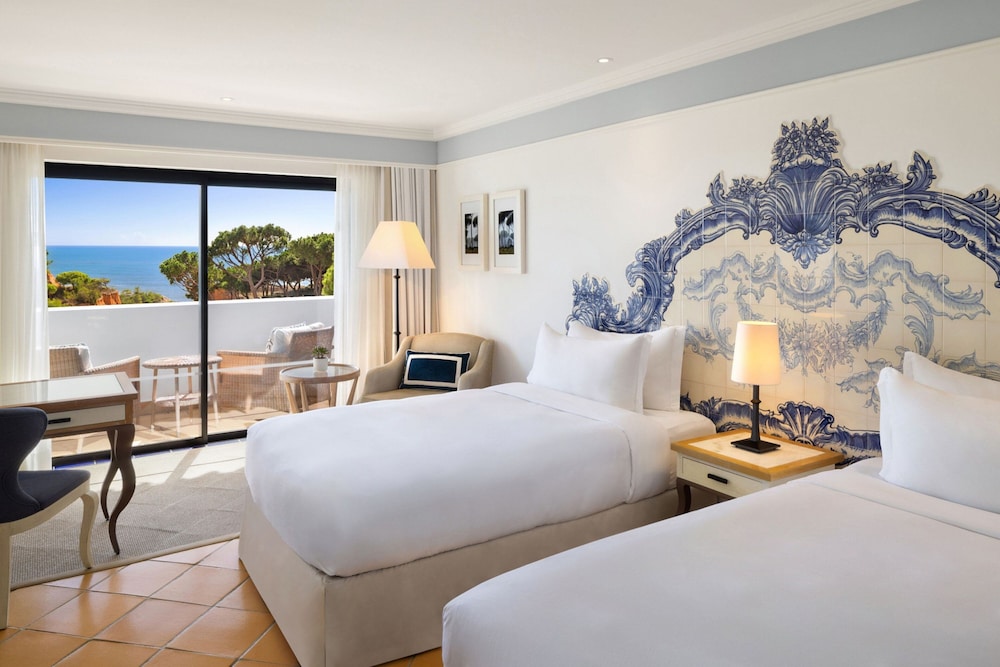 Pine Cliffs Hotel, a Luxury Collection Resort, Algarve — Hotel rooms in Albufeira, Faro