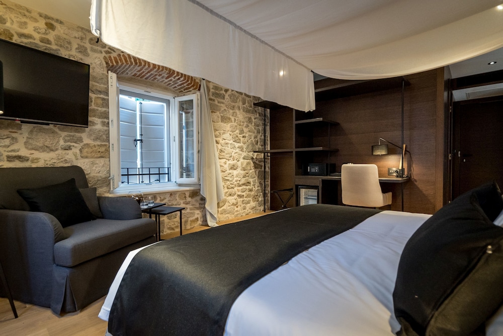 Murum Boutique Hotel — Hotel rooms in Split, Split-Dalmatia