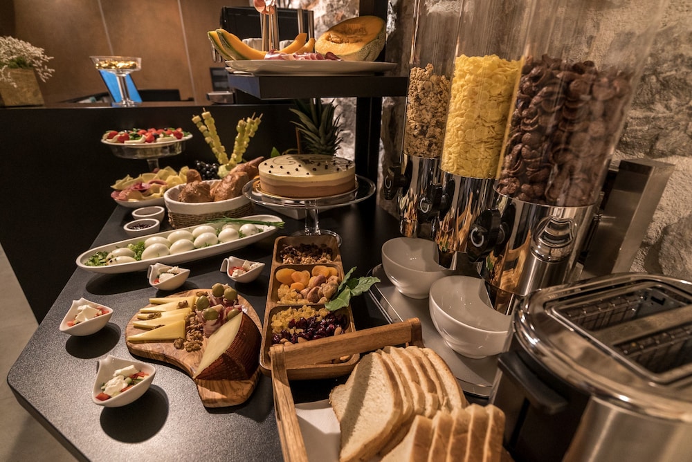 Murum Boutique Hotel — Restaurant & bars in Split, Split-Dalmatia