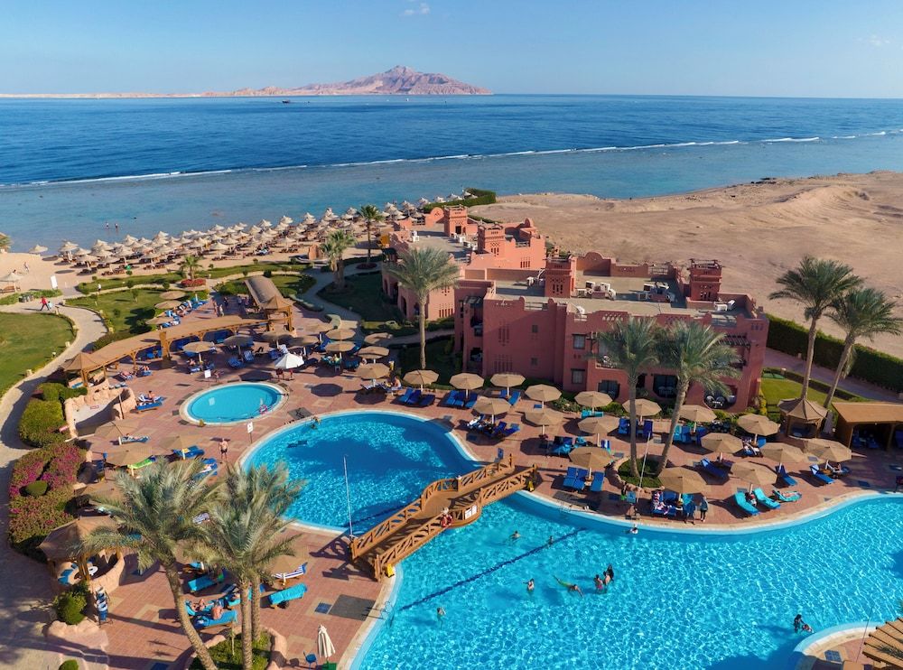 Charmillion Sea Life Resort