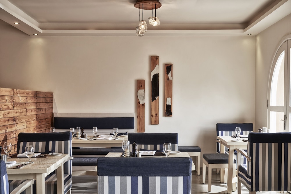 Turtle's Inn — Restaurant & bars in El Gouna, Red Sea