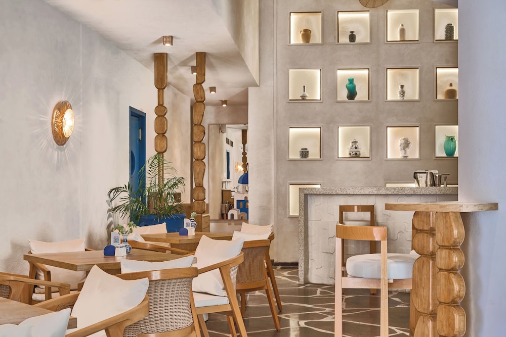 Turtle's Inn — Restaurant & bars in El Gouna, Red Sea
