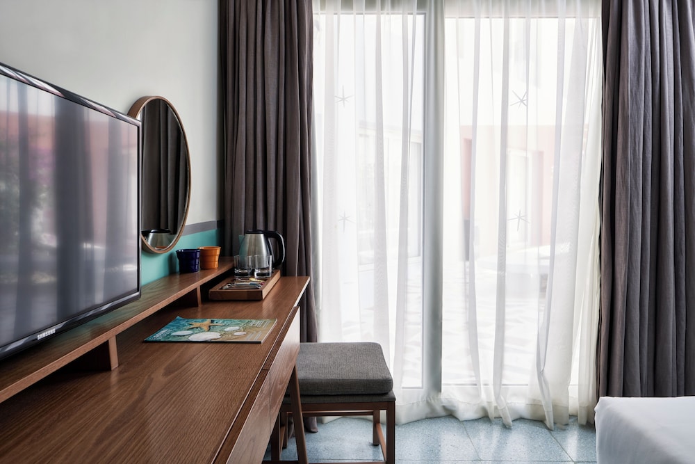 Turtle's Inn — Hotel rooms in El Gouna, Red Sea
