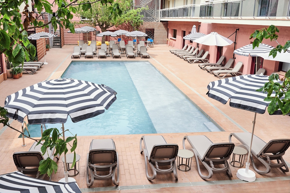 tent Lloret de Mar — Swimming pool in Lloret de Mar, Catalonia