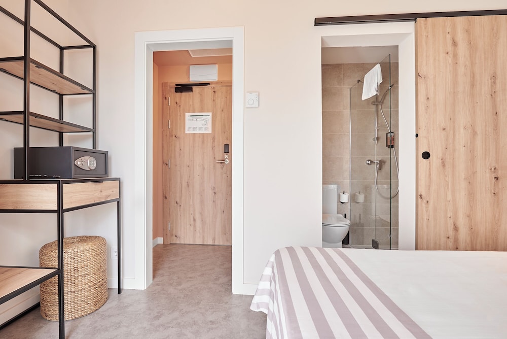 tent Lloret de Mar — Hotel rooms in Lloret de Mar, Catalonia