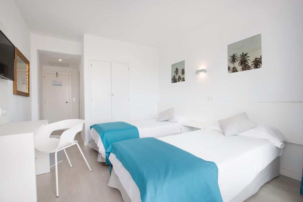 BLUESEA Arenal Tower — Hotel rooms in Playa de Palma, Balearic Islands