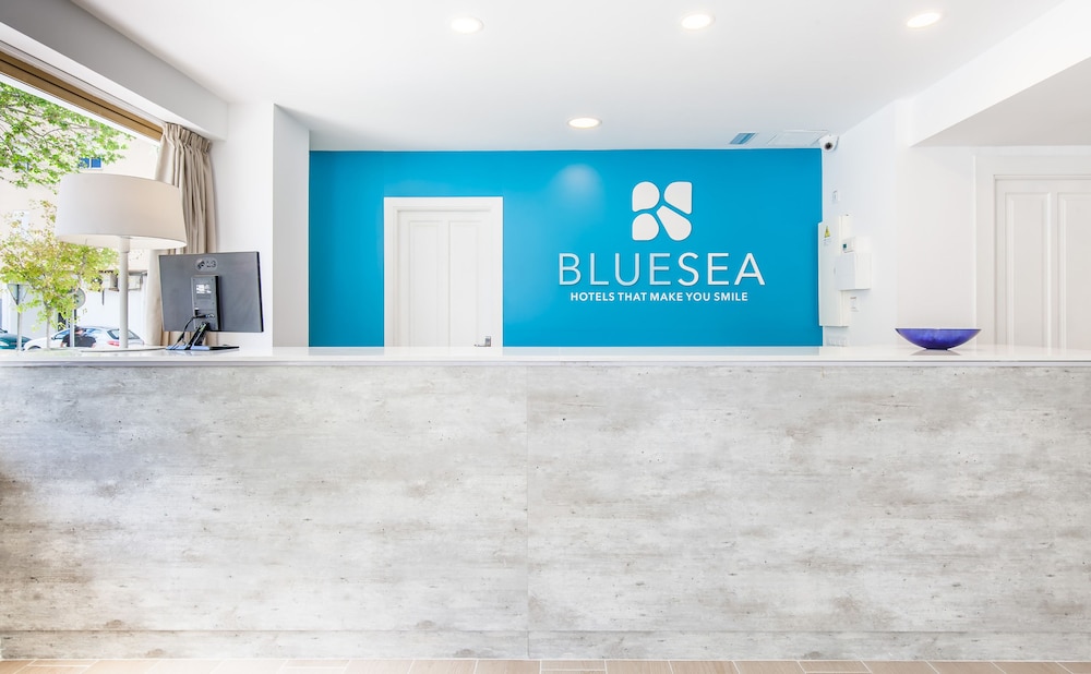 BLUESEA Arenal Tower — Hotel building in Playa de Palma, Balearic Islands