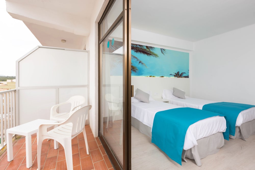 BLUESEA Arenal Tower — Hotel rooms in Playa de Palma, Balearic Islands