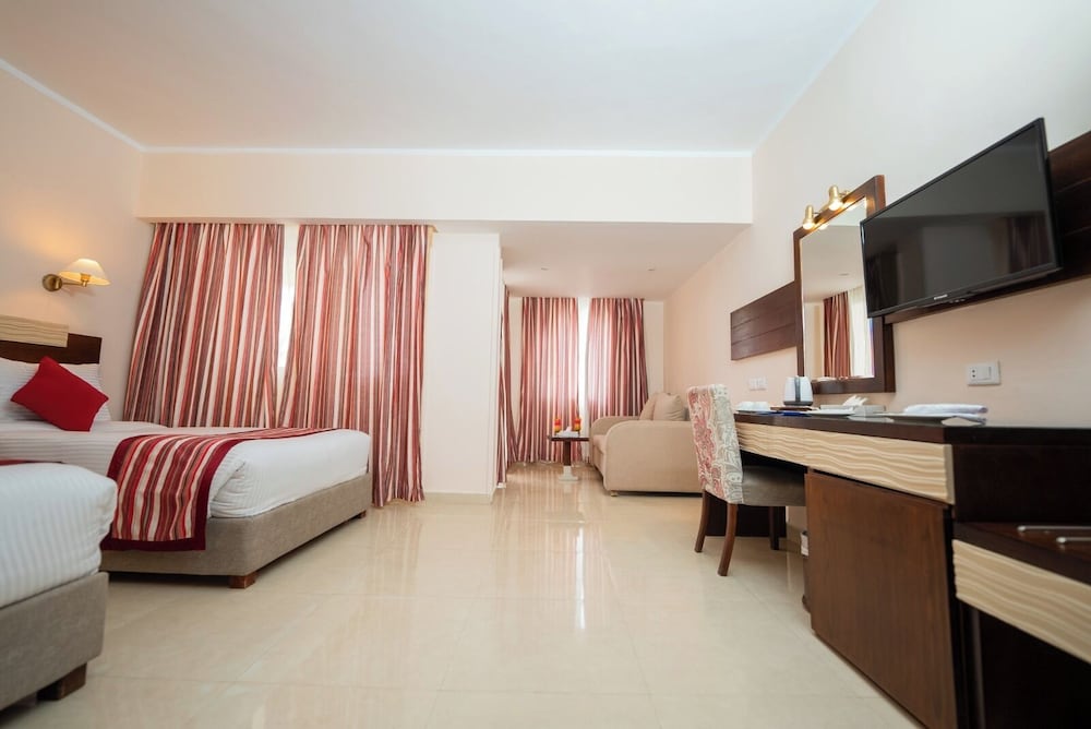 Golden Beach Resort - All inclusive — Hotel rooms in Hurghada, Red Sea
