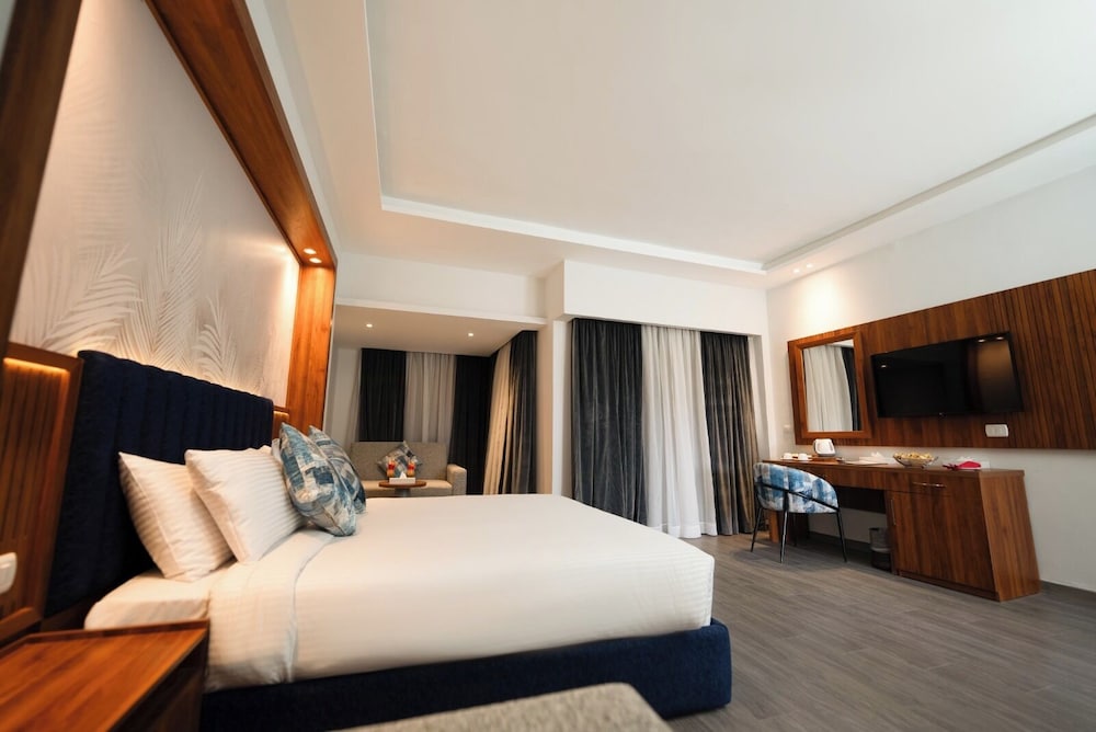 Golden Beach Resort - All inclusive — Hotel rooms in Hurghada, Red Sea