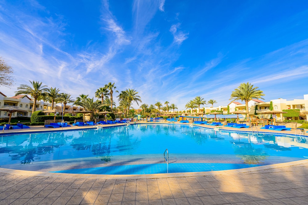 Golden Beach Resort - All inclusive — Swimming pool in Hurghada, Red Sea