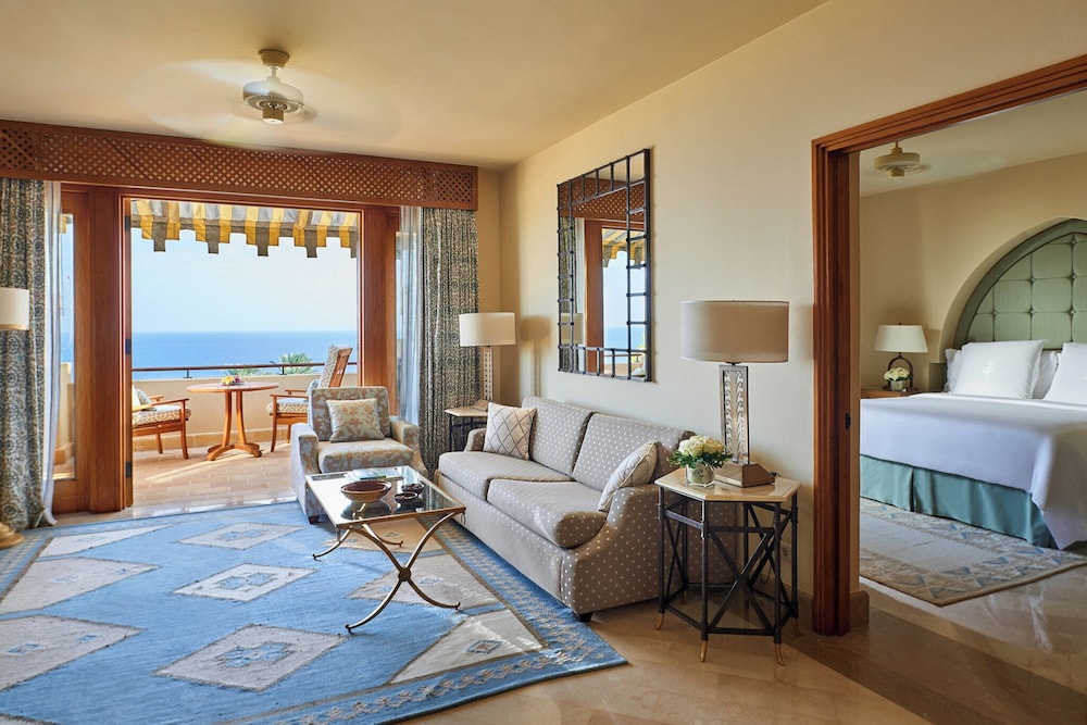 Four Seasons Resort Sharm EL Sheikh — Hotel rooms in Sharm El Sheikh, South Sinai